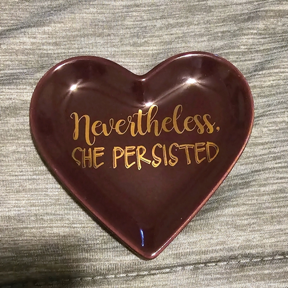 Heart-Shaped Decorative Dish - Burgundy